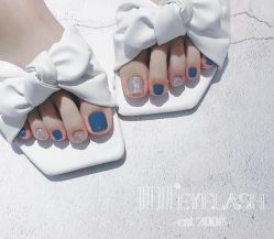-吉吉靓甲美睫