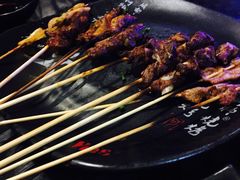 -何师烧烤·香辣蟹·川菜·30年老品牌(太古里旗舰店)