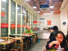 大堂-没牙伯花生汤店(老药洲店)