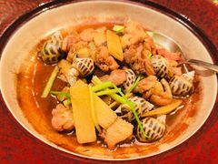 花螺焖走地鸡-万豪中餐厅·粤菜·北京粤财JW万豪酒店