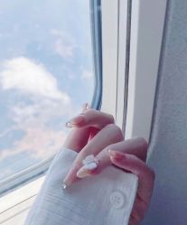 -悦指间美甲美睫