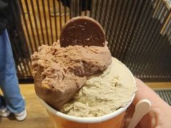 -VENCHI 闻绮(上海佛罗伦萨小镇店)