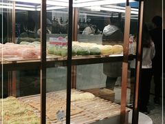 -奈雪的茶(湖滨银泰in77C区PRO店)