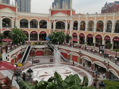 -佛罗伦萨小镇广佛名品奥特莱斯(疏港路店)