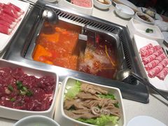 -海底捞火锅鲜切牛肉主题店(长寿路店)