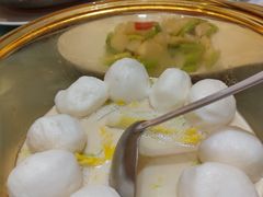 浓鱼汁泡手打鱼腐-悦湖公馆