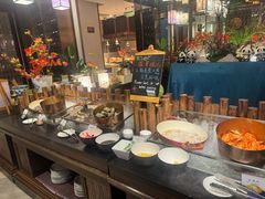 -西藏饭店·亚克·食光自助餐厅(文殊院店)