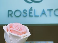 蛋筒花瓣冰激淋-Rosélato โรเซลาโต้