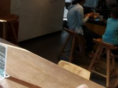 大堂-星巴克(汾阳路店)