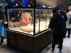 面包甜点陈列柜-LELECHA乐乐茶(上海五角场万达广场店)