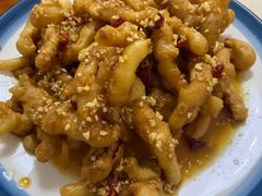 炸鱿鱼条-天伦海鲜·老味道·青岛菜(栈桥天主教堂店)