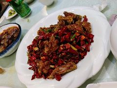 香辣鸡翅中-郑州烤鸭总店