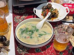 -刘姐啤酒鱼民族演艺餐厅(西街总店)