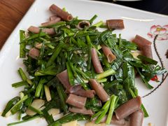 -洁神饭庄·海鲜·青岛菜·30年老字号(五四广场店)