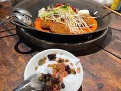 -四小区火锅·巷子里的重庆火锅(花照壁店)