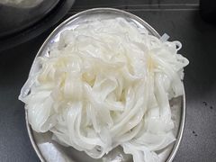 -周良天山牛杂城(天山路总店)