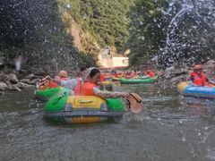 -雅鲁激流探险漂流