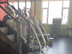 -英特健身俱乐部