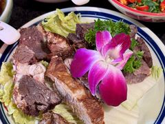 -山城棒棒军手作火锅·天花板手撕水牛鲜毛肚(北京店)