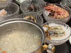 -半岛翡丽海鲜自助餐厅(观风亭店)