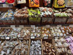 -来伊份(华池路1022店)