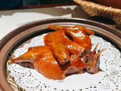 石歧黄皮小乳鸽-炆艺乳鸽·煲仔饭大排档(望京来广营店)