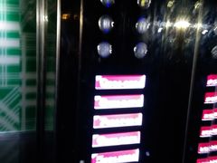 -百威KTV(恒福路店)