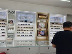 -上海眼镜一厂(凉城路384号)