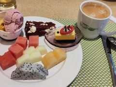 -亮马河饭店翠雅咖啡厅