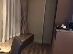 -如家精选酒店(广州萝岗宝能演艺中心香雪地铁站店)