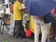 -詹爷爷乌节路街头冰淇淋
