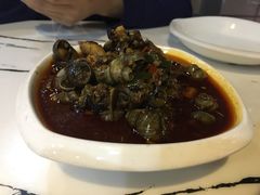 -凤凰路何眼镜香辣蟹(花果园店)
