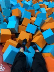 -蹦贝运动中心·蹦床·攀岩·闯关(龙岗店)