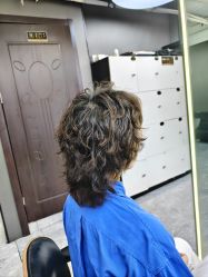 -藤野造型烫发染发