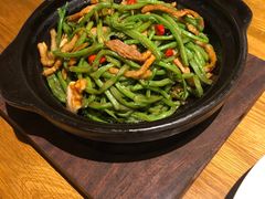 -伊喜饺子·烤鸭(五道口学院路店)