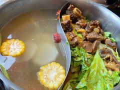 牛腩鸳鸯锅-手选潮汕鲜牛肉火锅(二七广场店)