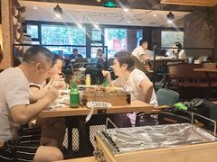 -喝丢一只鞋海鲜烧烤·海肠捞饭(东关街店)