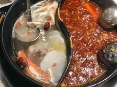鸳鸯锅-钢管厂五区小郡肝串串香(南山店)