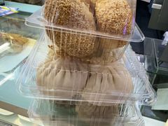 -白玉兰食品甜凤店(合生汇店)