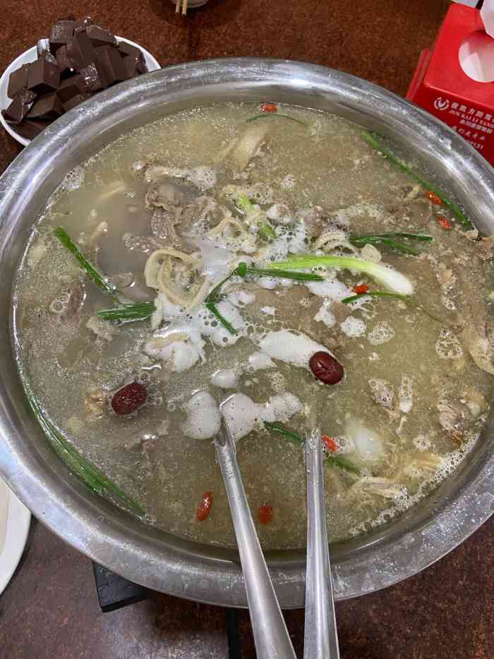 荣昌羊肉汤图片