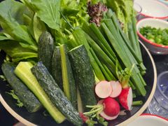 -鱼窝棚柴火铁锅炖(富山屯店)