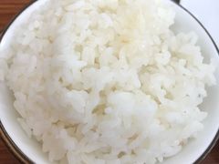 -胡子饮食店