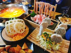-湊湊火锅·茶憩(东城万达店)
