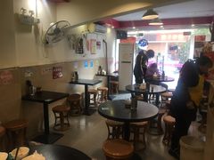 大堂-卓粤拉肠(红庙店)