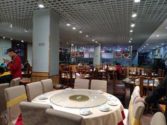大堂-大草原清真饭庄(沙河店)