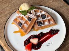 -Common Table · Brunch & Coffee