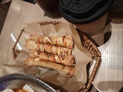 苜蓿虾仁卷-耶里夏丽·丝路国际·新疆餐厅(浦东区东方路店)