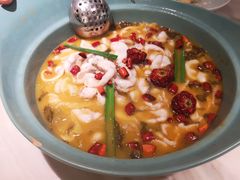 -周渝食惦·酸菜鱼精致川菜(横岗店)
