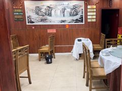 -余家庄肥肠鱼地方汤锅(银杏大道店)