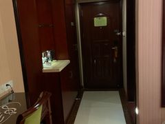 -维也纳酒店(罗湖口岸国贸东门店)